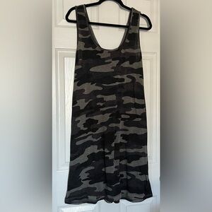 Lucky Brand Black Gray Camo Print Paper Thin Casual Tank Dress Women’s Large